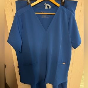 Figs Casma Three-Pocket Scrub Top Royal Blue XXL